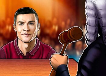 شکایت از کریستیانو رونالدو به دلیل تبلیغ بایننس
