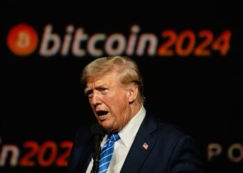 ترامپ بیت کوین می‌تواند از طلا پیشی بگیرد
