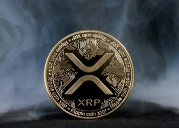 بررسی روند نزولی XRP در بازار ارز دیجیتال