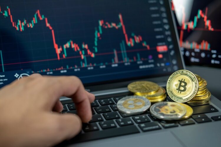 شدید ترین ضرر تریدر های کوتاه مدت بیت کوین هم زمان با بازگشت جریان سرمایه به ETF ها