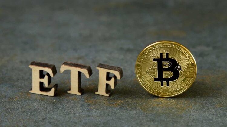 خروج سنگین سرمایه از ETF های بیت کوین؛ آیا روند صعودی بازار متوقف شده است؟